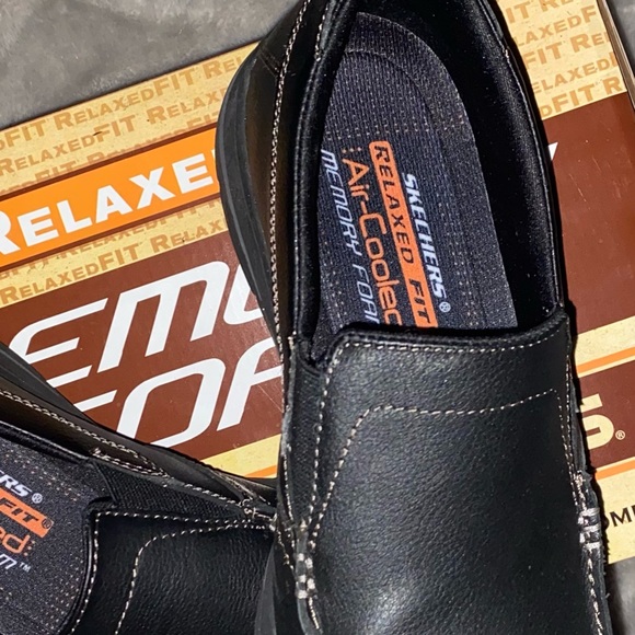 NEW ❤️Net men’s memory foam Sketchers “ Relaxed Fit” - Picture 2 of 3
